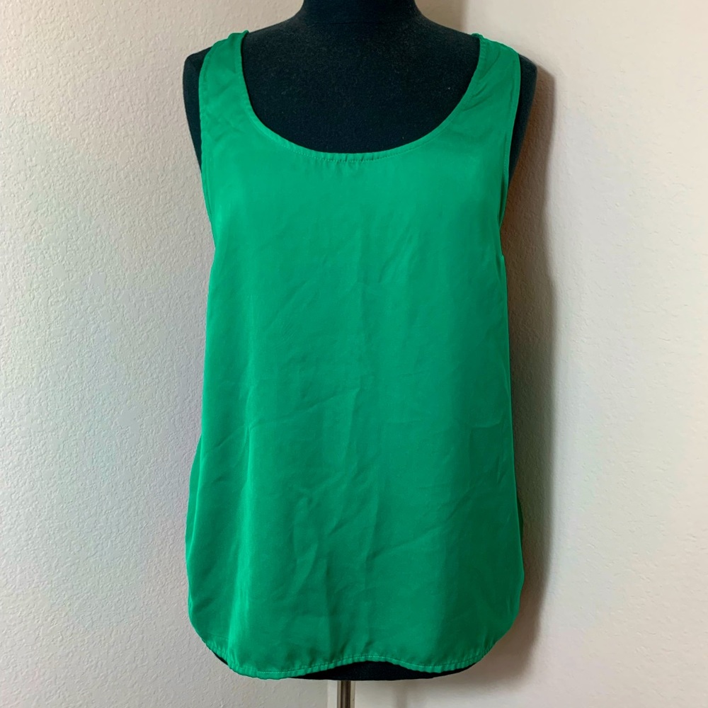 Cute Green and Blue Sleeveless Top.  Size XXL.